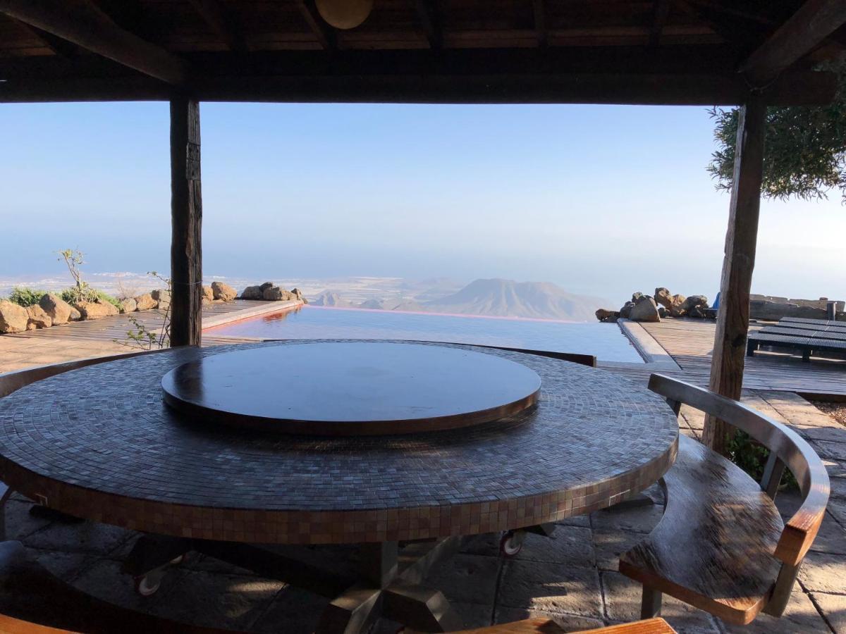 Historic Canarian House, Private Heated Infinity Pool, Bbq, Wifi + Panoramic Ocean Views Arona  Exteriér fotografie